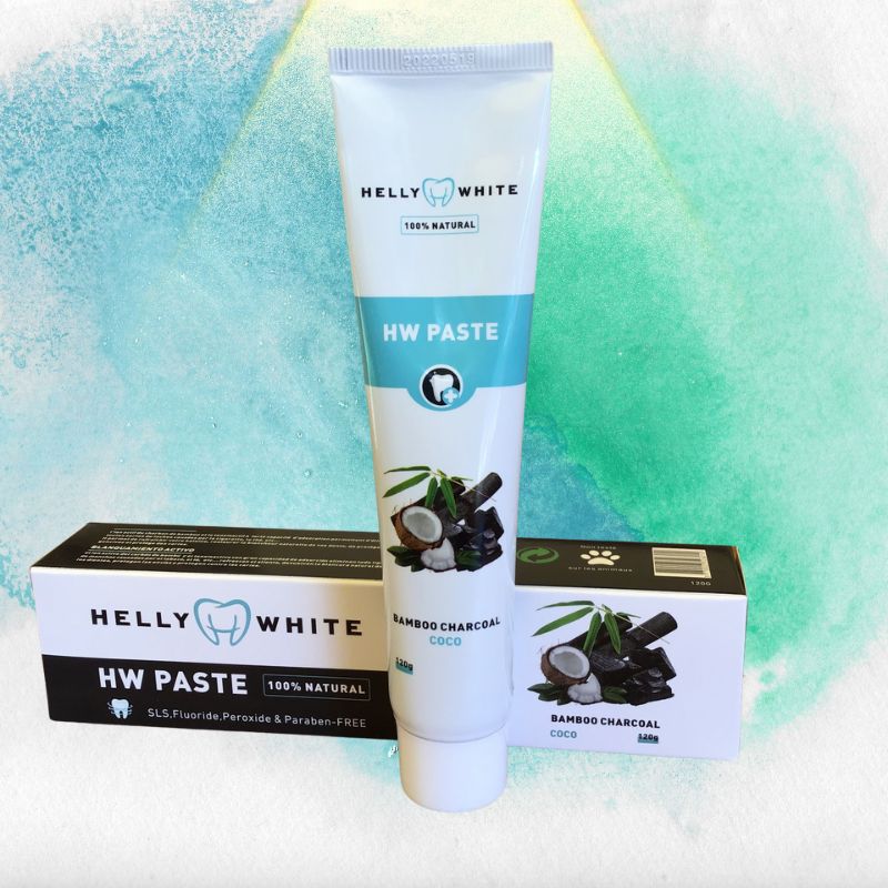 HW Paste de Helly White™ es un dentífrico para la higiene dental diaria con ingredientes 100% de origen natural, que se beneficia de las propiedades del carbón activado y del coco.